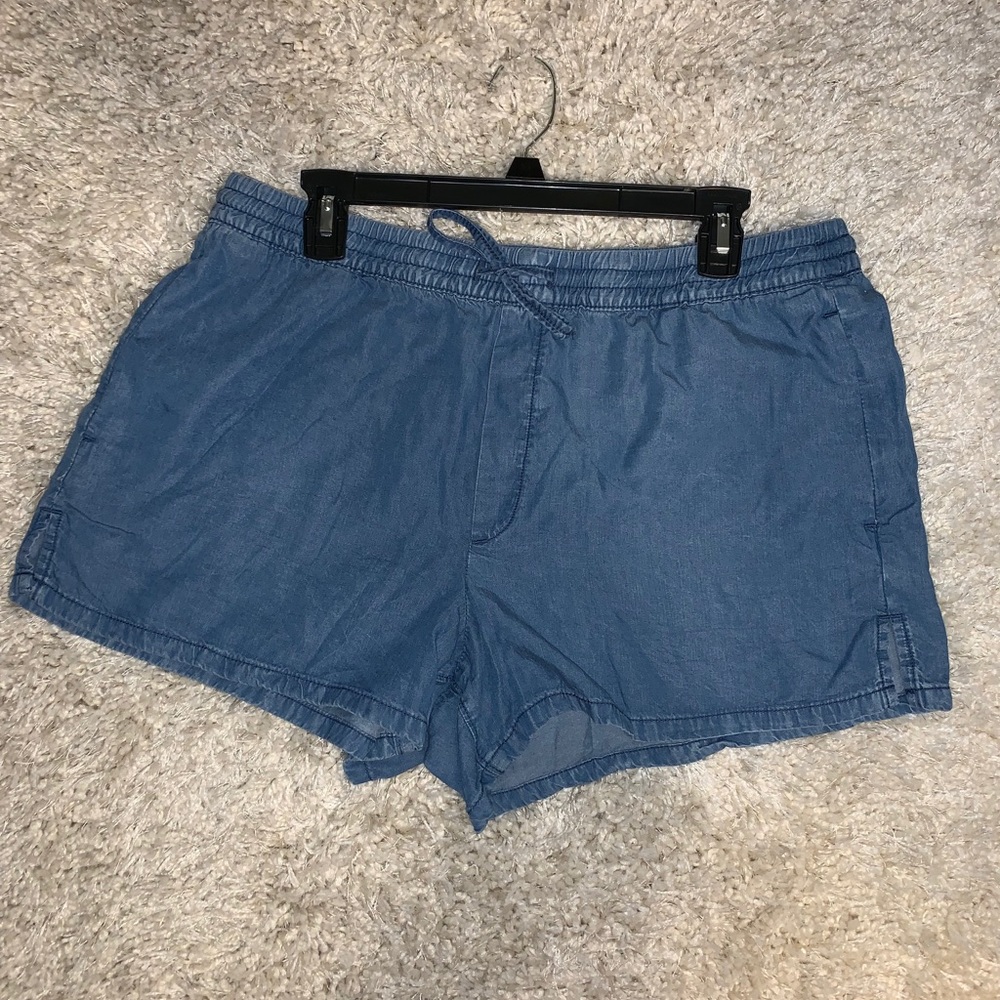 GAP Shorts